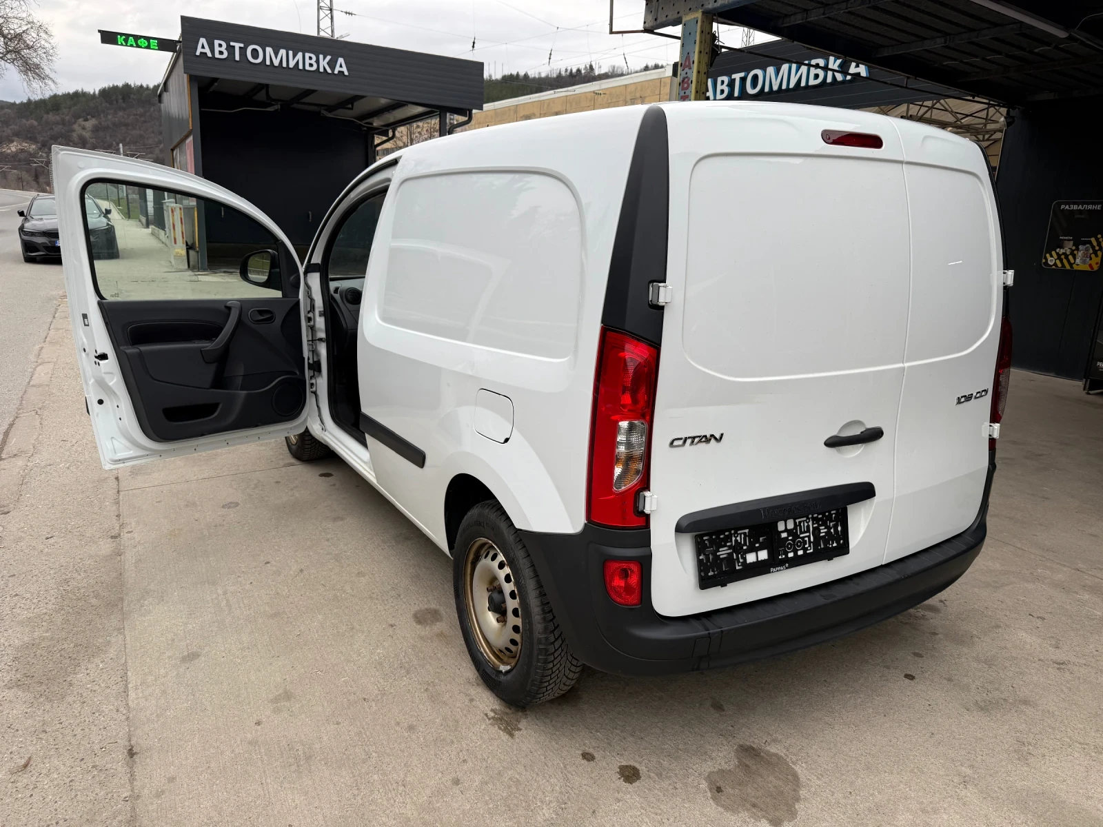Mercedes-Benz Citan 1.5dci , снимка 3 - Автомобили и джипове - 53953488