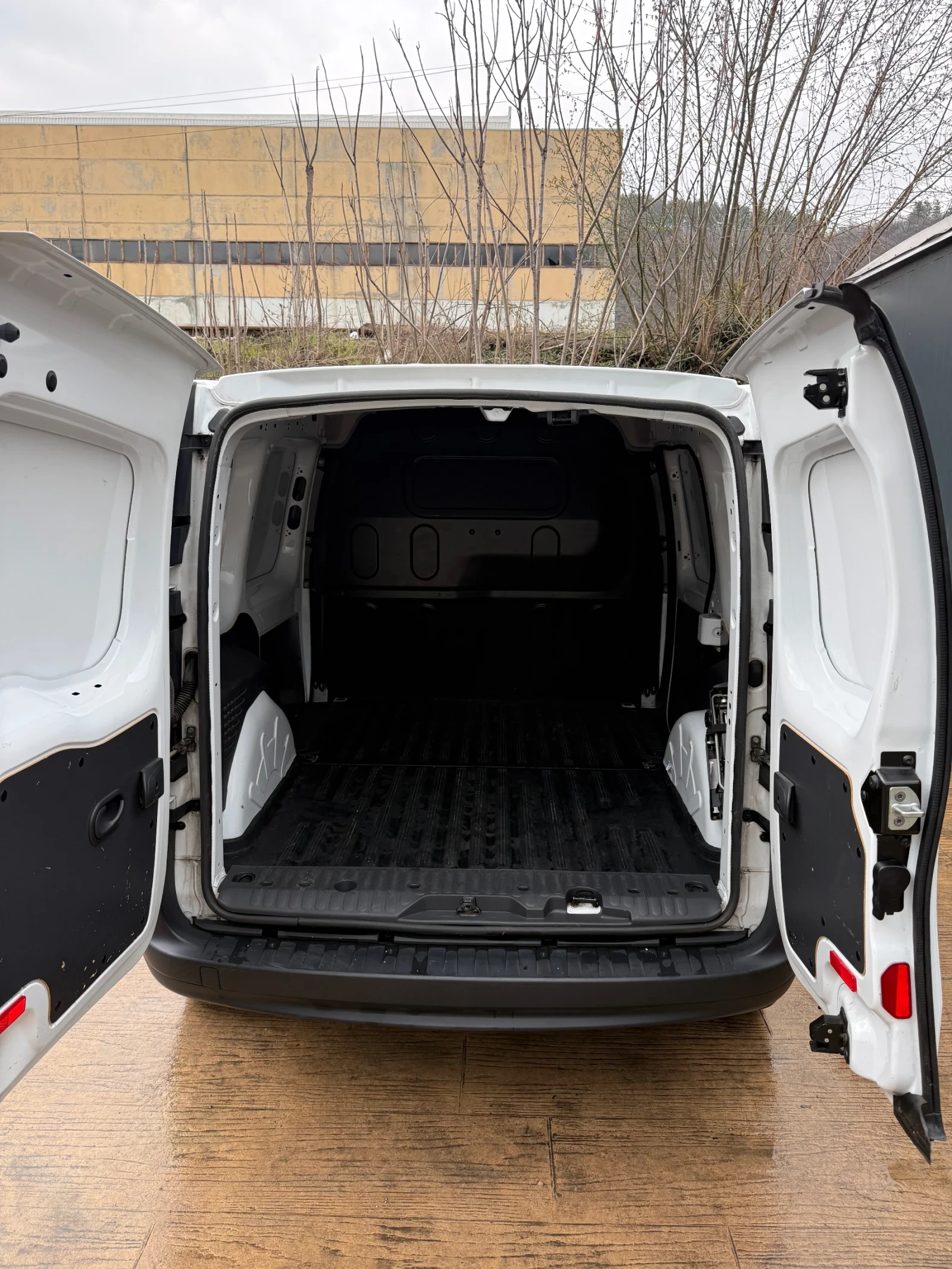 Mercedes-Benz Citan 1.5dci , снимка 10 - Автомобили и джипове - 53953488