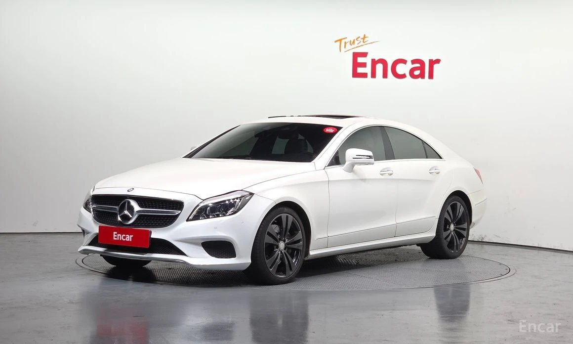 Mercedes-Benz CLS 350 4MATIC* AMG* ПОДГРЕВ* ОБДУХВАНЕ* МЪРТВА ТОЧКА