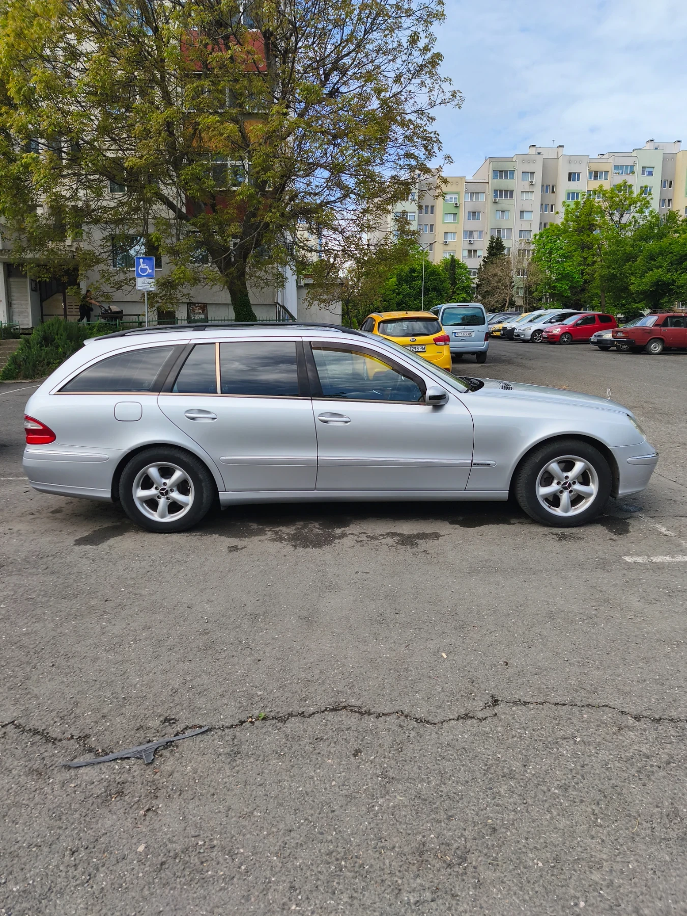 Mercedes-Benz E 280 Елеганс, снимка 4 - Автомобили и джипове - 54483408