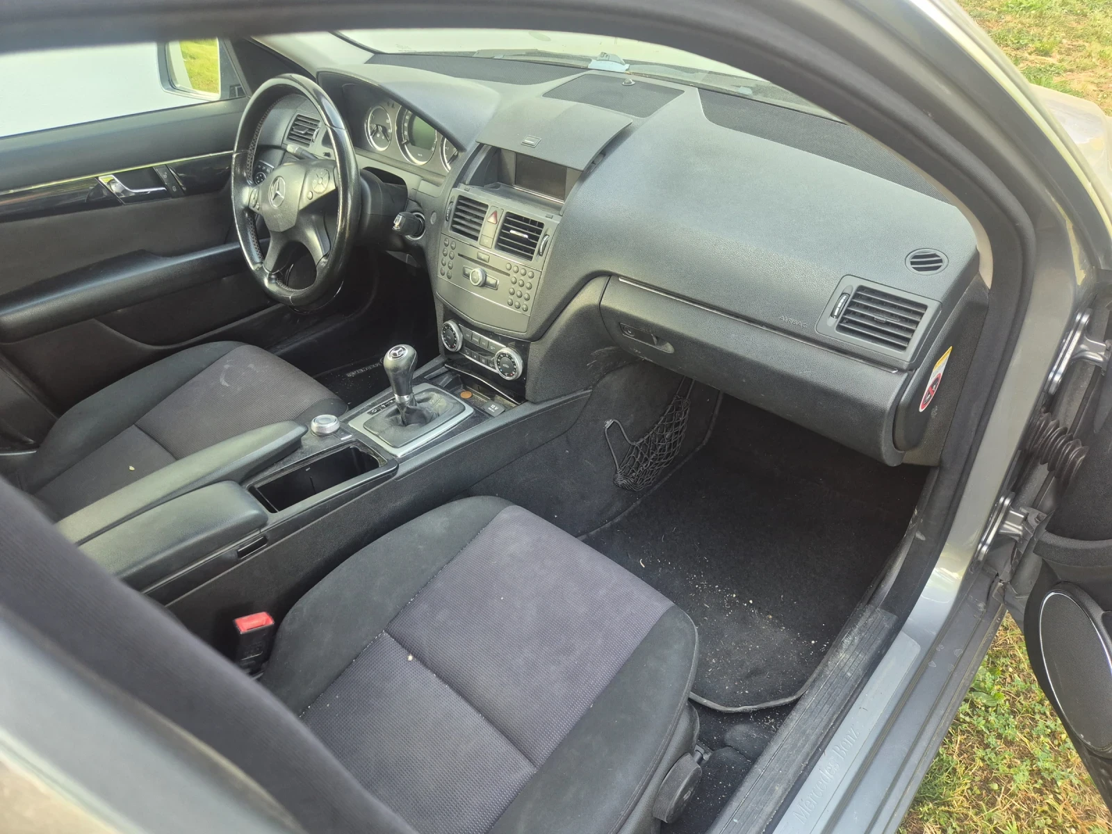 Mercedes-Benz C 220 2.2 cdi, снимка 5 - Автомобили и джипове - 54773797
