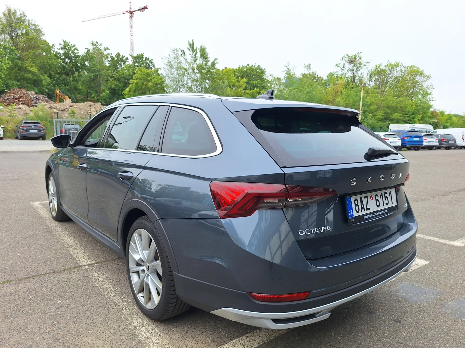 Skoda Octavia Scout 2.0 TDI / DSG/ 4x4/ Очакван !, снимка 5 - Автомобили и джипове - 54803977