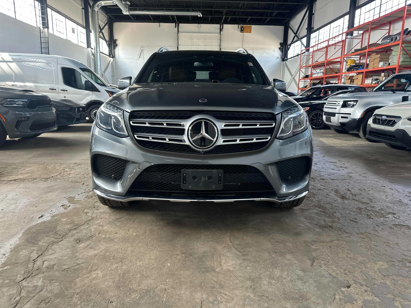 Mercedes-Benz GLS 450 2 КЛЮЧА * ПАНОРАМА * ПОДГРЕВИ * CARFAX, снимка 2 - Автомобили и джипове - 55038785