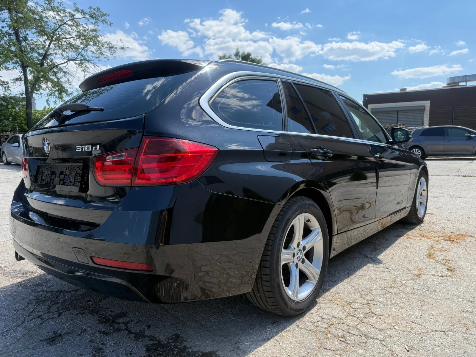 BMW 318 2.0D Лизинг, снимка 5 - Автомобили и джипове - 55512258