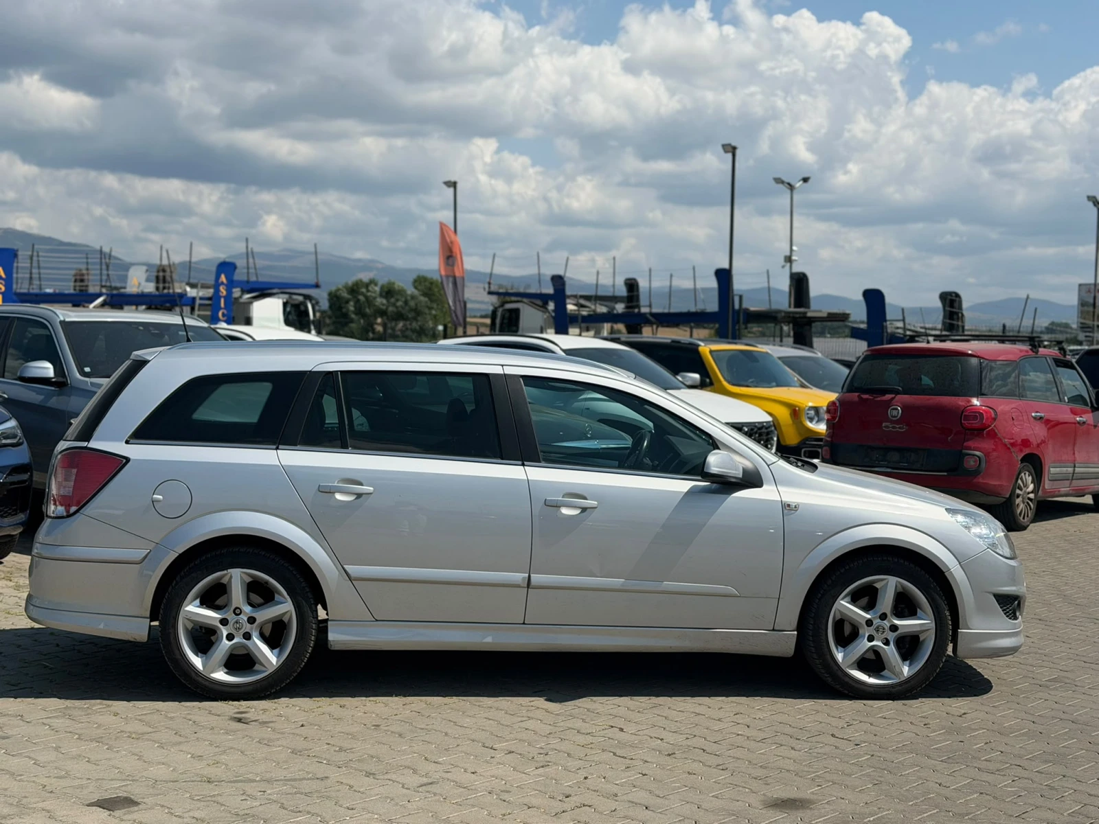 Opel Astra / 1.7D / STATION WAGON / КОЖА /, снимка 6 - Автомобили и джипове - 55662653