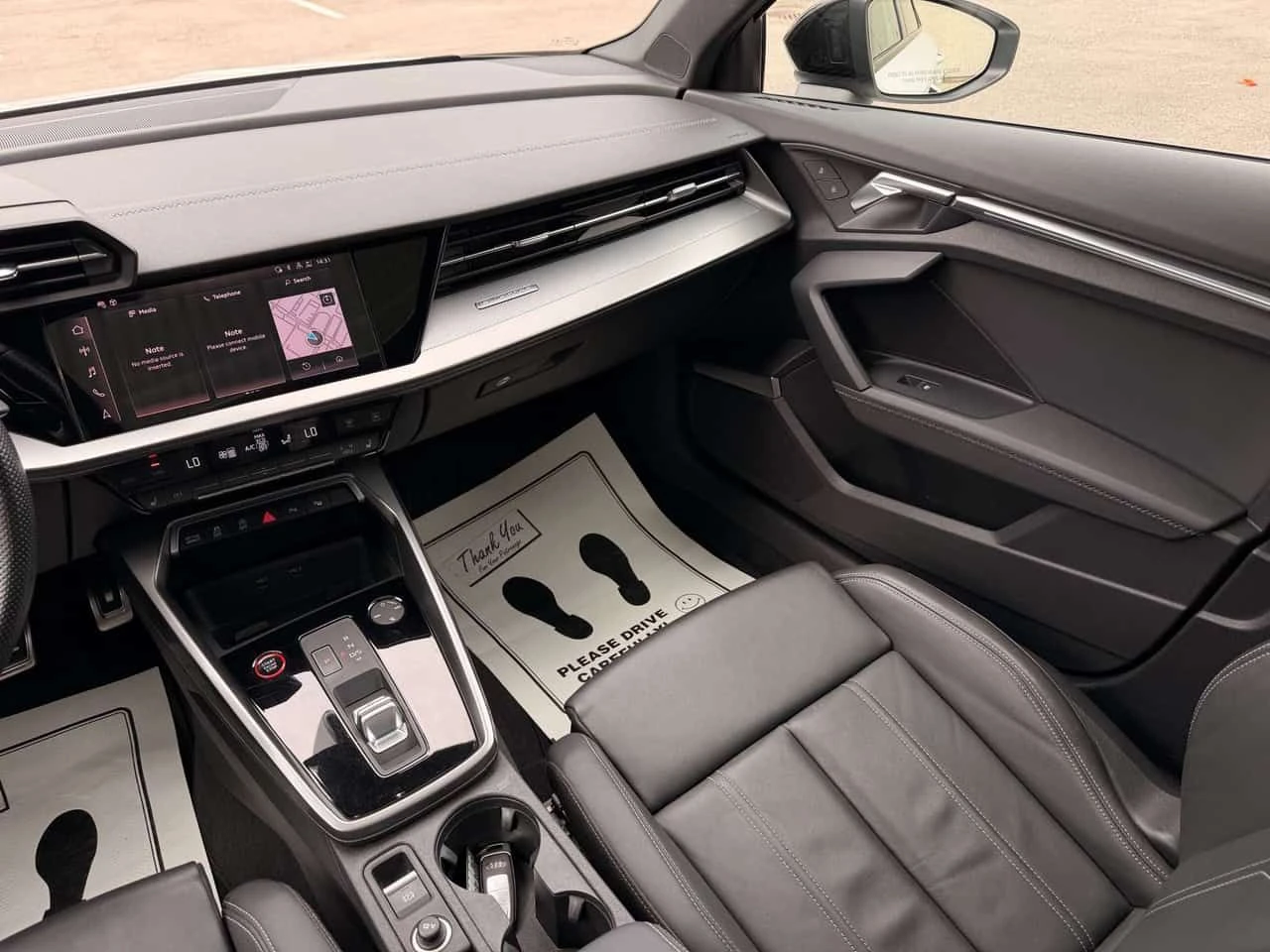 Audi S3 Technik  CARFAX, снимка 15 - Автомобили и джипове - 55663735