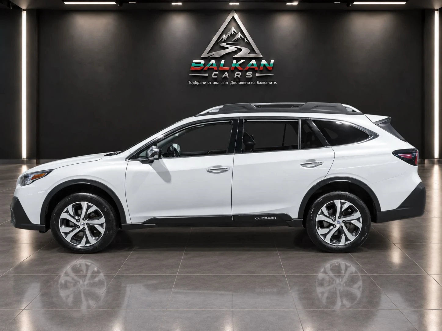 Subaru Outback Premier XT* Front back cam* Pano* H&K* 4X4* Обдух*, снимка 4 - Автомобили и джипове - 56257919