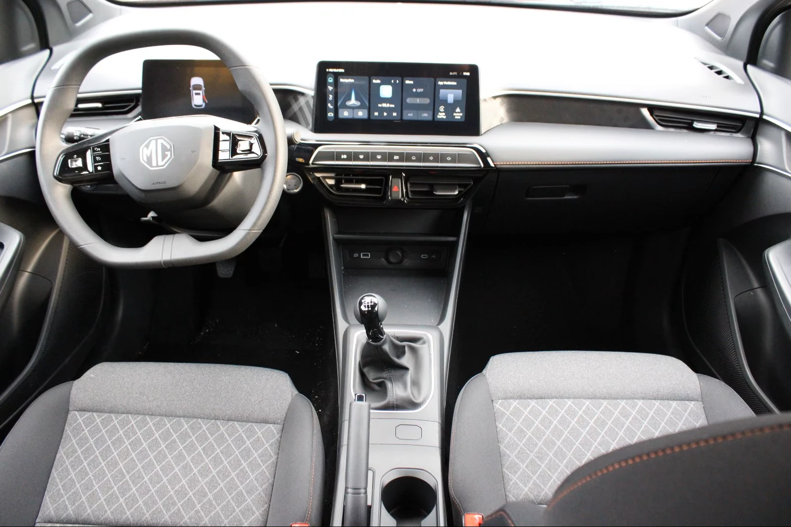 Mg 3 COMFORT* CAM* LED* CARPLAY*  | Mobile.bg � ����������� 10