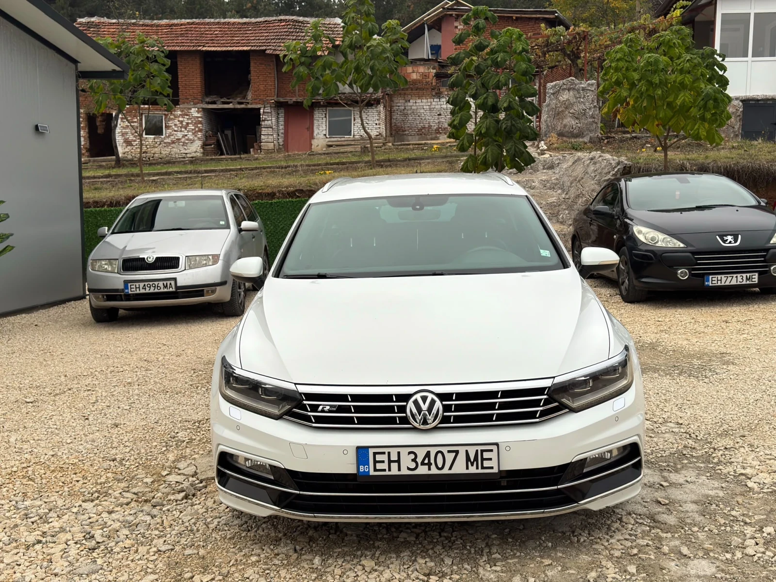 VW Passat R-line, снимка 3 - Автомобили и джипове - 56707708