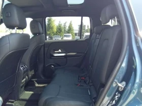Mercedes-Benz GLB 250  4MATIC * CARFAX * ОПЦИЯ ЗА ФИНАН, снимка 13
