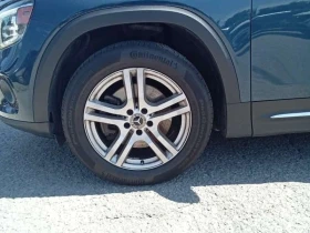 Mercedes-Benz GLB 250  4MATIC * CARFAX * ОПЦИЯ ЗА ФИНАН, снимка 2