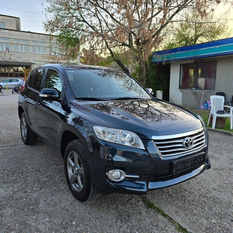 Toyota Rav4 2.2D4D 4x4 NAVI KAMERA  KAMERA PODGREV, снимка 13 - Автомобили и джипове - 45510185