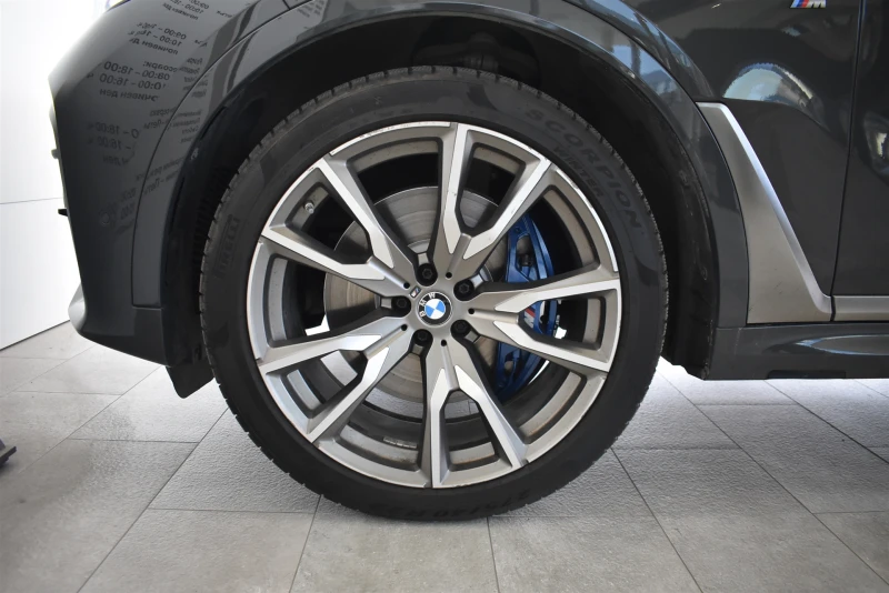 BMW X7 M50i, снимка 5 - Автомобили и джипове - 50656725