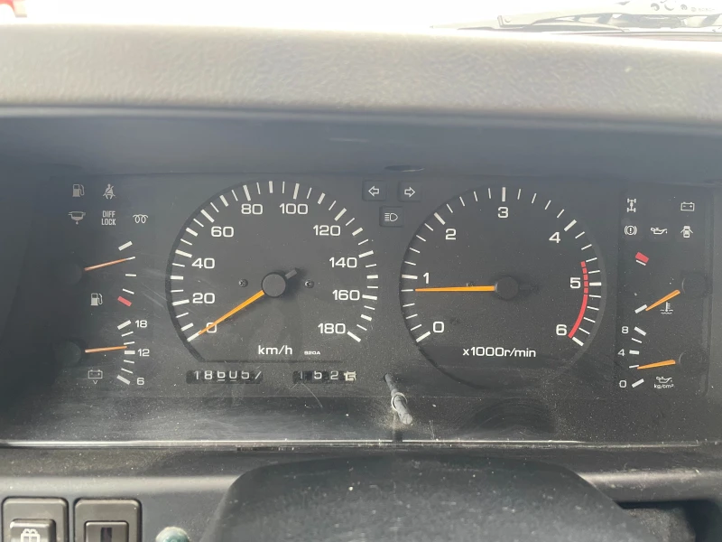 Nissan Patrol, снимка 14 - Автомобили и джипове - 52595064