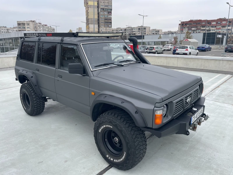 Nissan Patrol, снимка 15 - Автомобили и джипове - 52595064