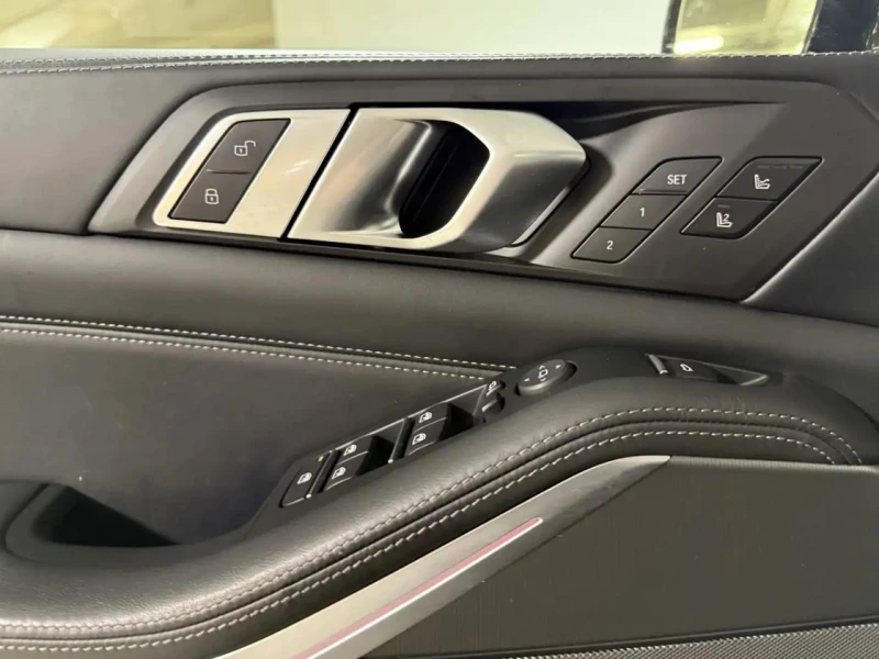 BMW X5 * Обдух* Масаж* Distronic* TV* M PACK* , снимка 9 - Автомобили и джипове - 53258621