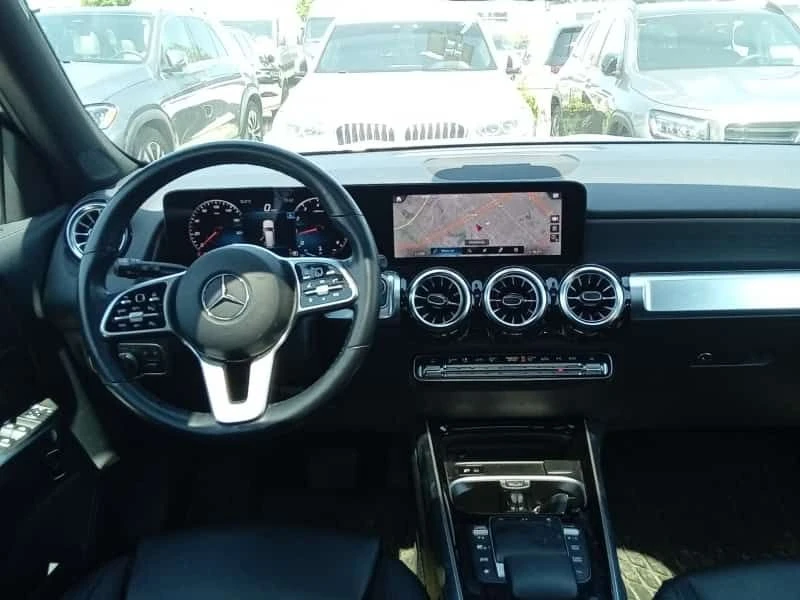 Mercedes-Benz GLB 250  4MATIC * CARFAX * ОПЦИЯ ЗА ФИНАН, снимка 11 - Автомобили и джипове - 55526157