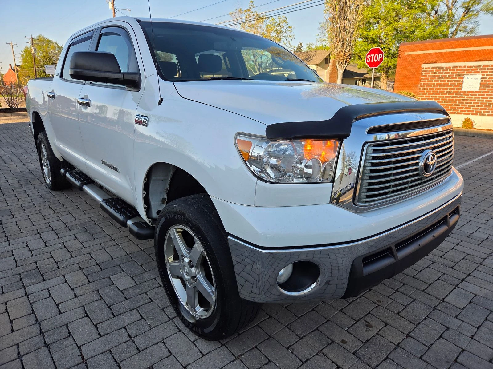 Toyota Tundra SR5* 5.7 V8* перфектен за газ* от шоурум - изображение 3