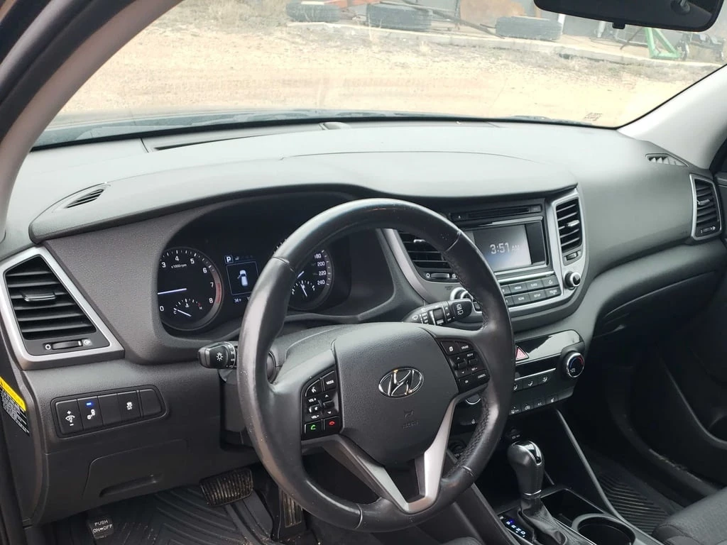 Hyundai Tucson * Premium * CARFAX * ЦЕНА ДО БГ - изображение 7