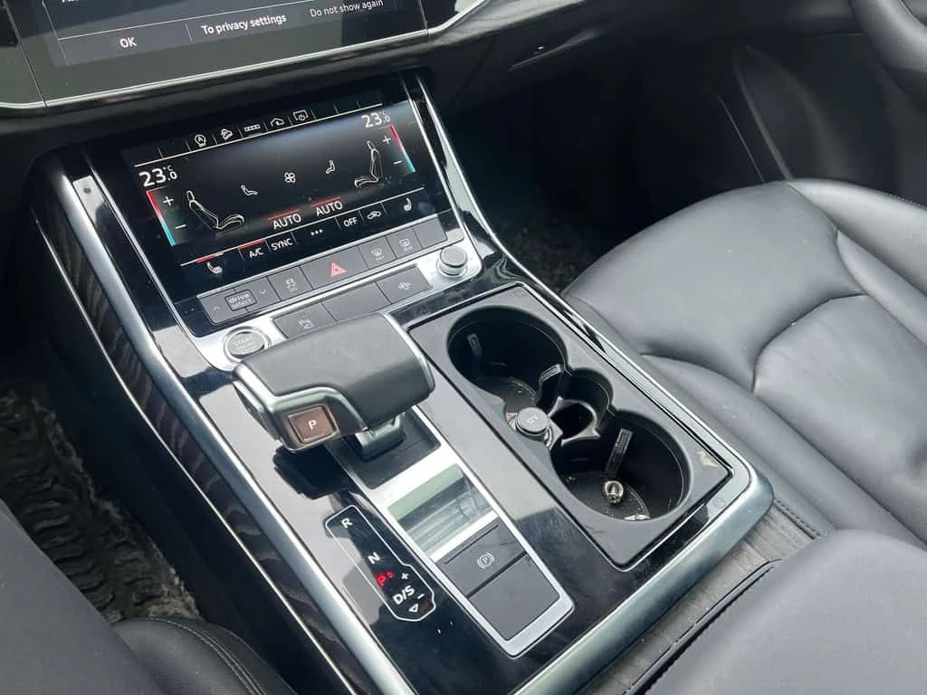 Audi Q7 * Komfort | Pano Roof | 7 Passenger | CarPlay | *  | Mobile.bg � ����������� 13