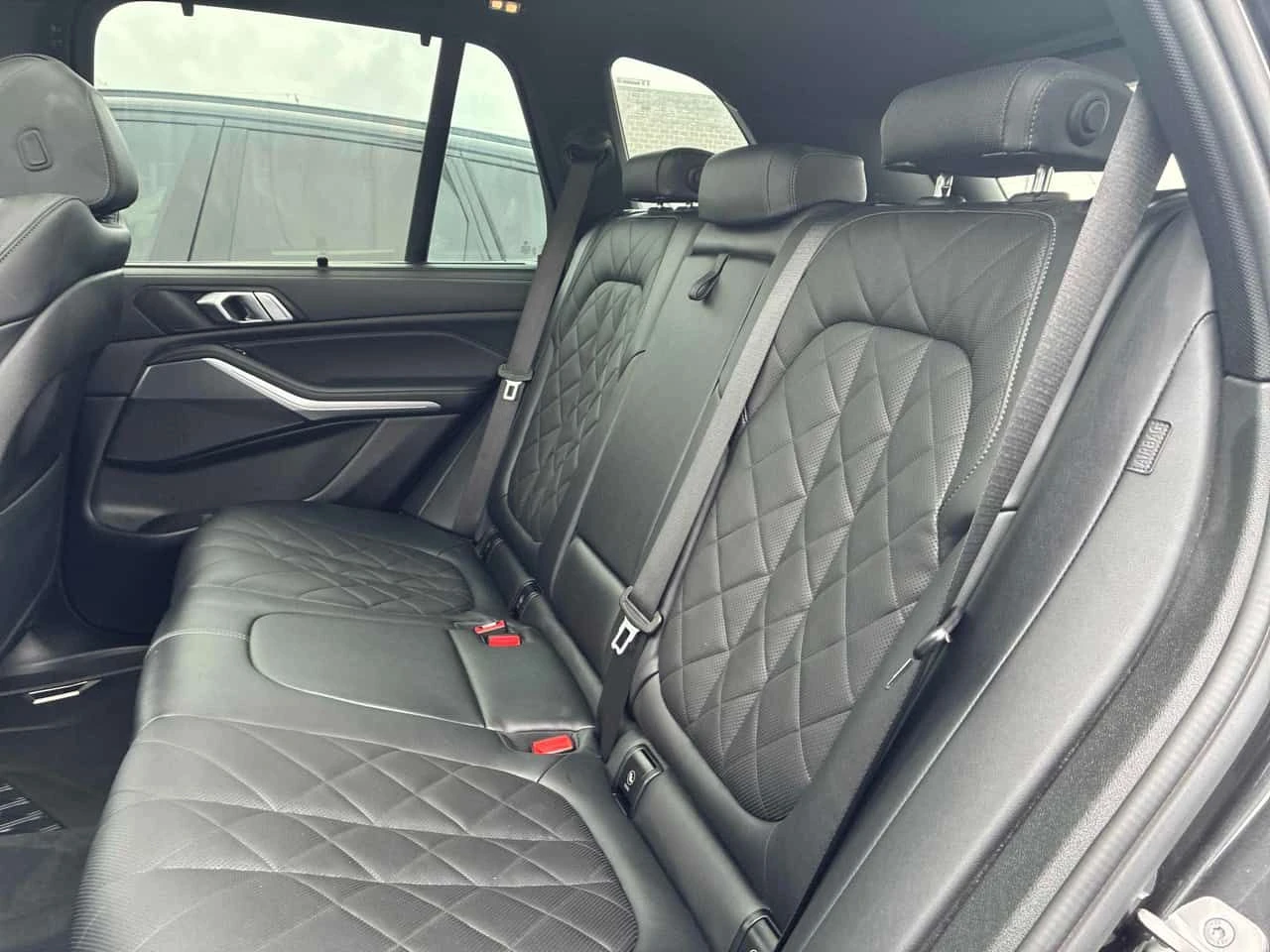 BMW X5 * xDrive40i * PANO* ПОДГРЕВ* KEYLESS* , снимка 10 - Автомобили и джипове - 54178656