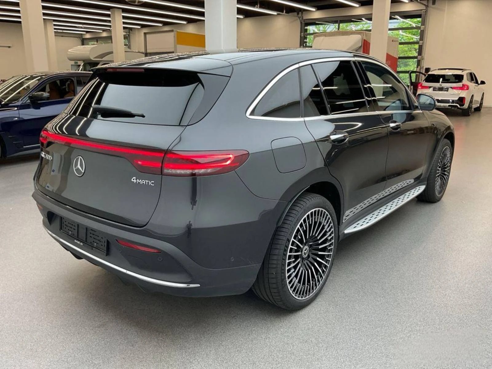 Mercedes-Benz EQC ОЧАКВАН ВНОС* AMG* ГАРАНЦИЯ* SWISS* FULL, снимка 3 - Автомобили и джипове - 54697532