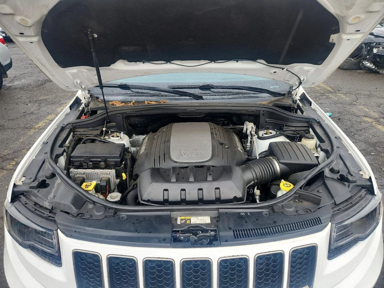 Jeep Grand cherokee 5.7 / OVERLAND / ОБДУХВАНЕ / ПОДГРЕВИ / ДИСТРОНИК , снимка 12 - Автомобили и джипове - 55833575