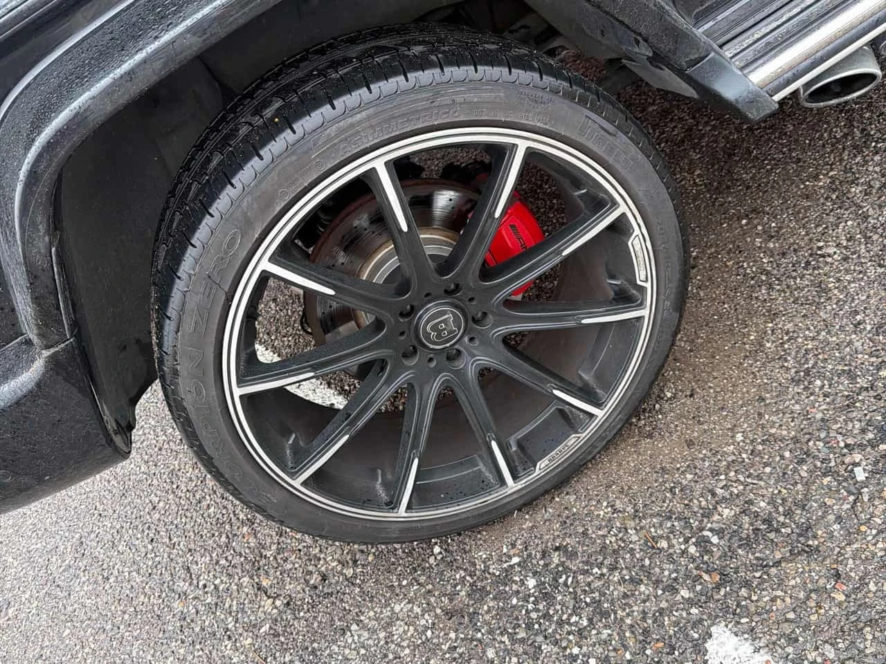 Mercedes-Benz G 63 AMG / 360 / Distronic / Burmester / Carfax, снимка 7 - Автомобили и джипове - 56253128