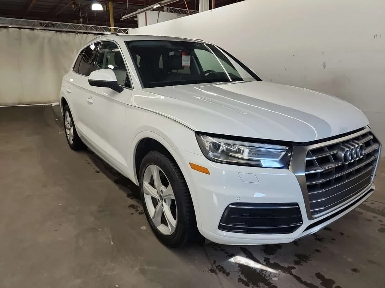 Audi Q5 * PROGRESSIV * ПОДГРЕВ * PARKING DISTANCE CONTROL , снимка 2 - Автомобили и джипове - 56253691
