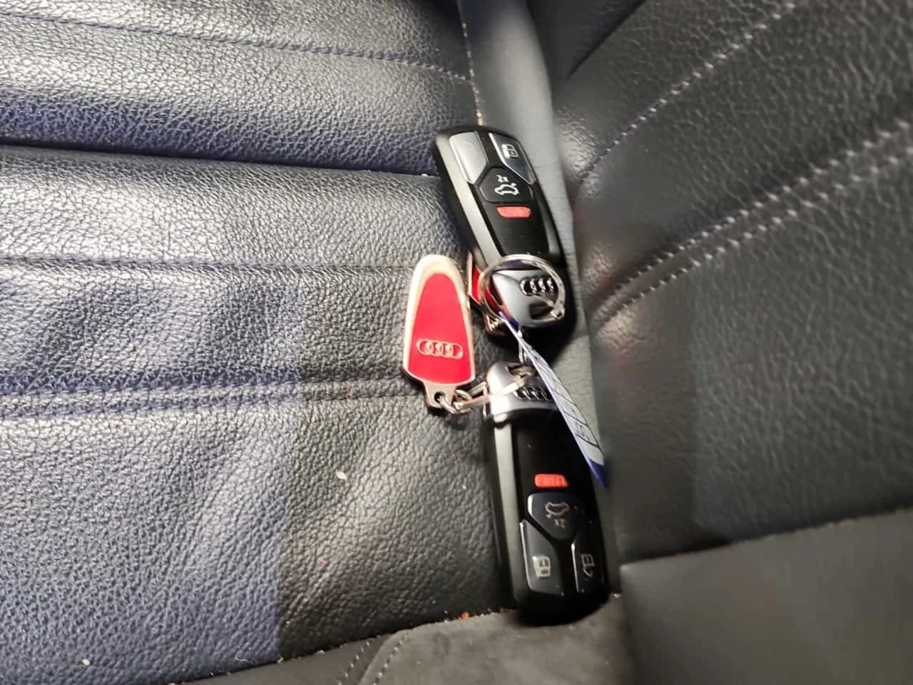 Audi Q5 * PROGRESSIV * ПОДГРЕВ * PARKING DISTANCE CONTROL , снимка 9 - Автомобили и джипове - 56253691