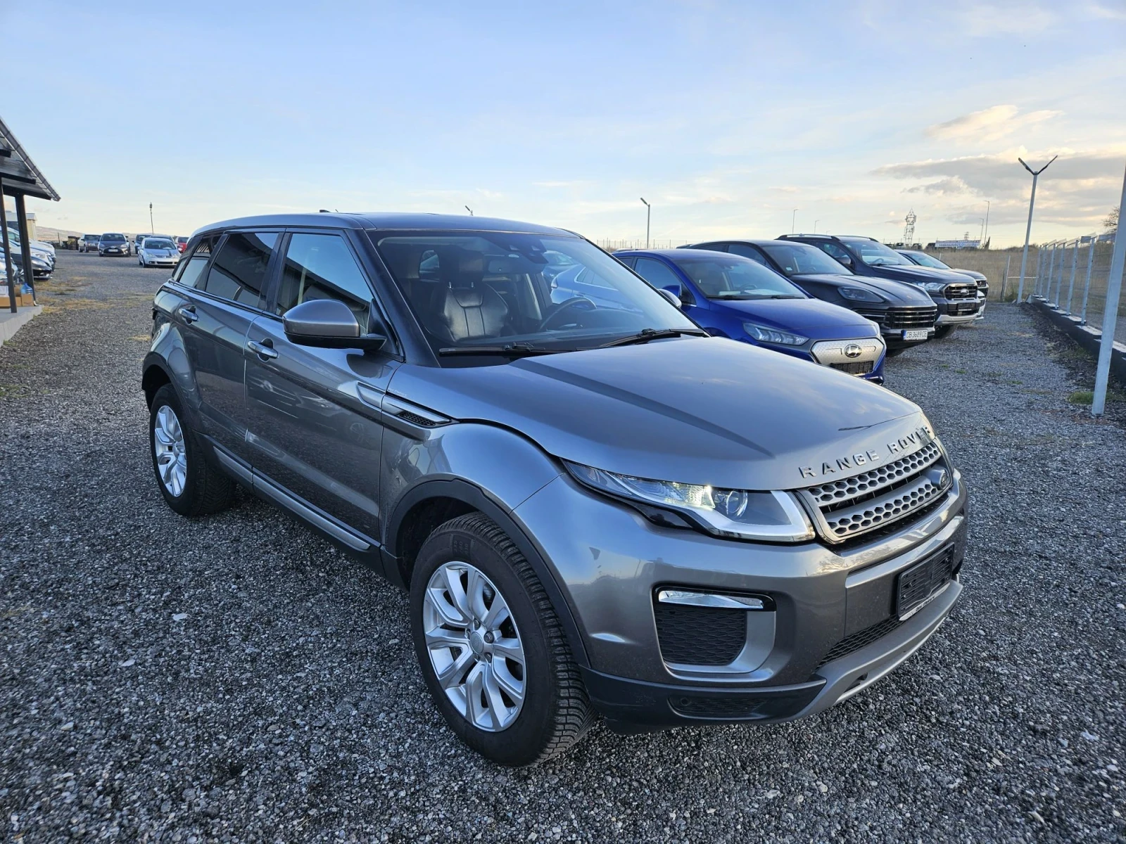 Land Rover Range Rover Evoque 2.0D facelift 4x4 Euro6, снимка 7 - Автомобили и джипове - 56727931