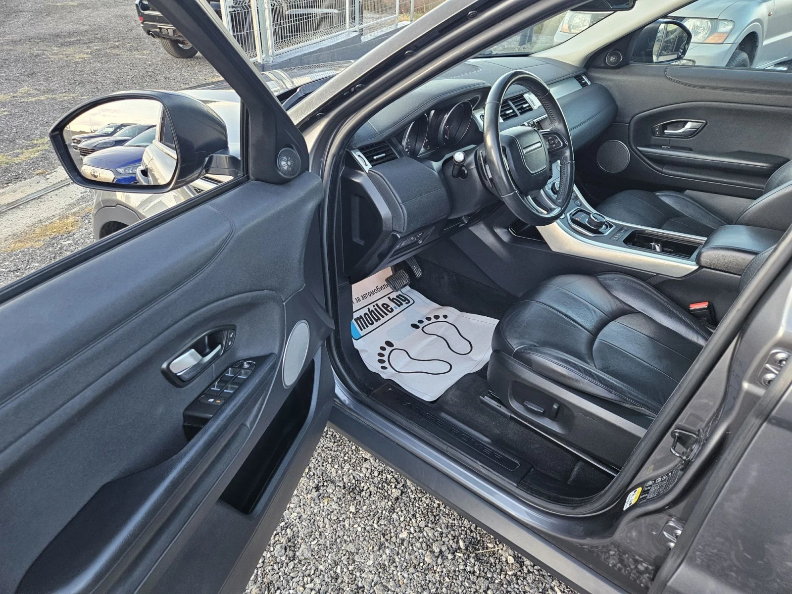 Land Rover Range Rover Evoque 2.0D facelift 4x4 Euro6, снимка 12 - Автомобили и джипове - 56727931