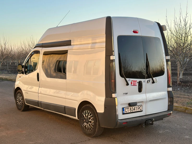 Renault Trafic 2.5, снимка 4 - Бусове и автобуси - 48926147