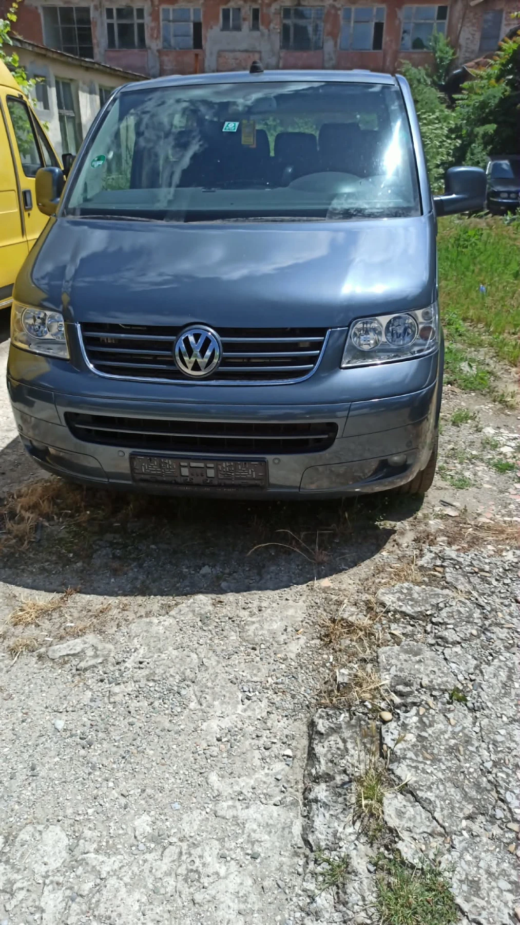 VW Caravelle