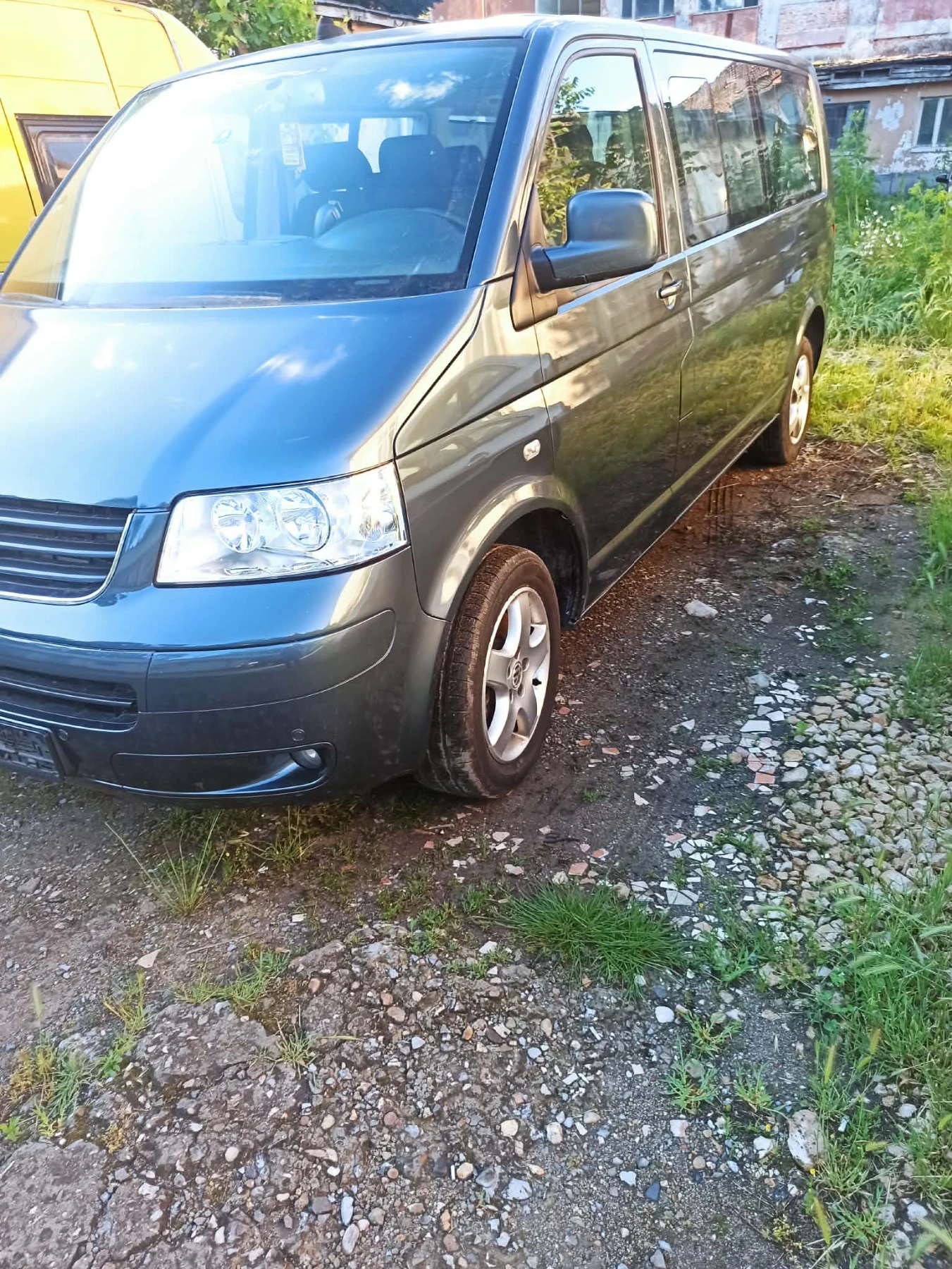 VW Caravelle, снимка 4 - Бусове и автобуси - 55772922