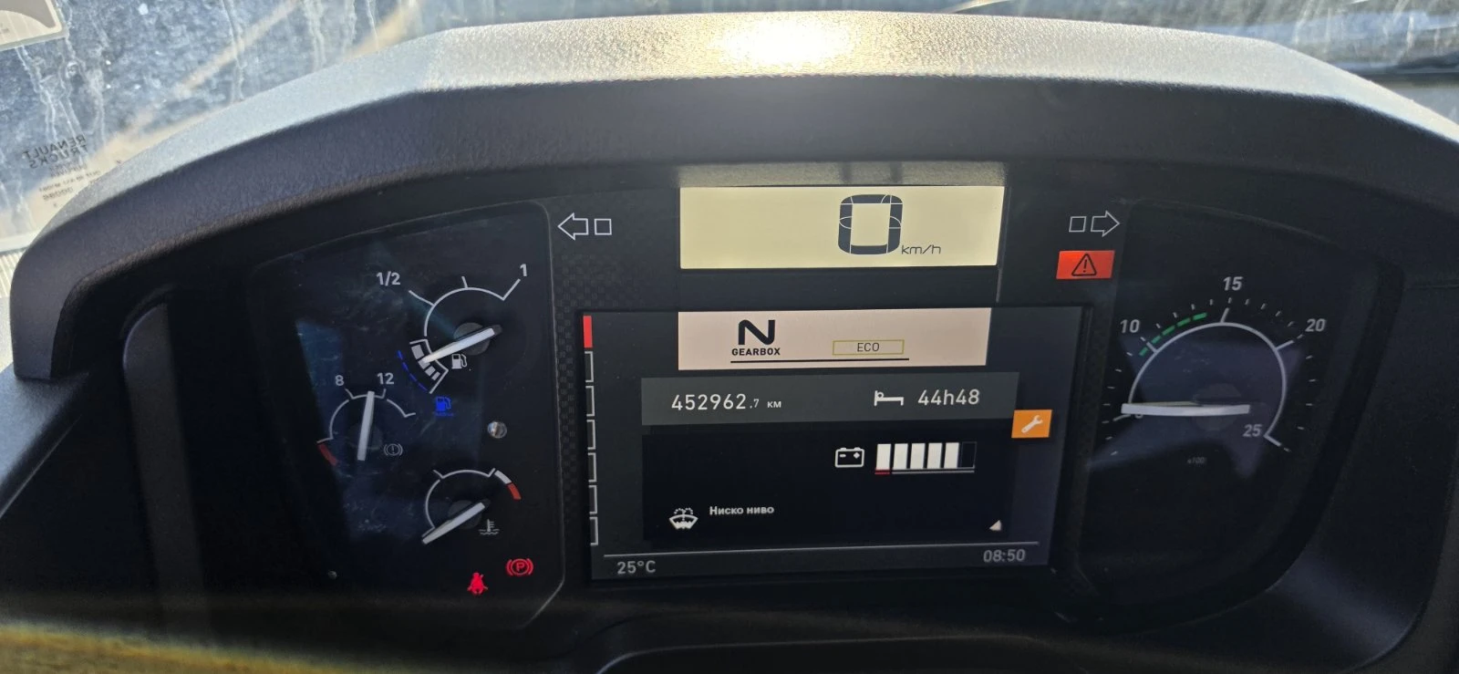 Renault T, снимка 8 - Камиони - 55796766