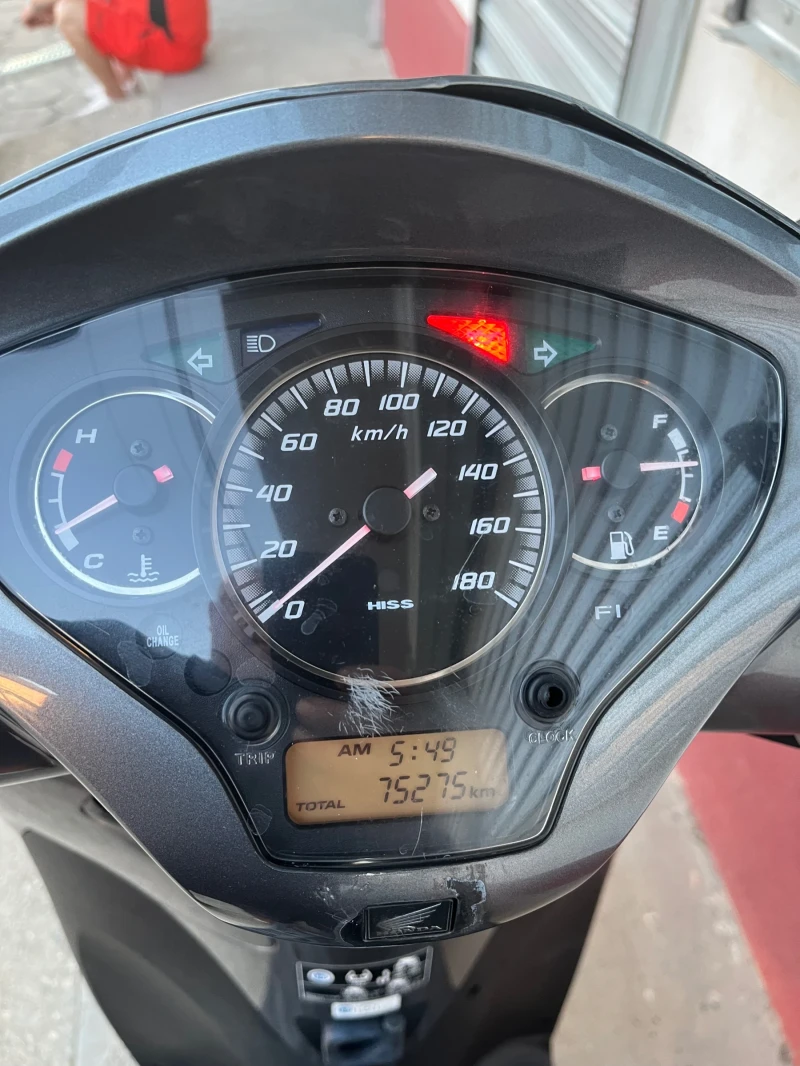 Honda Sh 300, снимка 3 - Мотоциклети и мототехника - 51543529