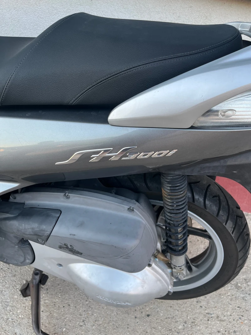 Honda Sh 300, снимка 6 - Мотоциклети и мототехника - 51543529