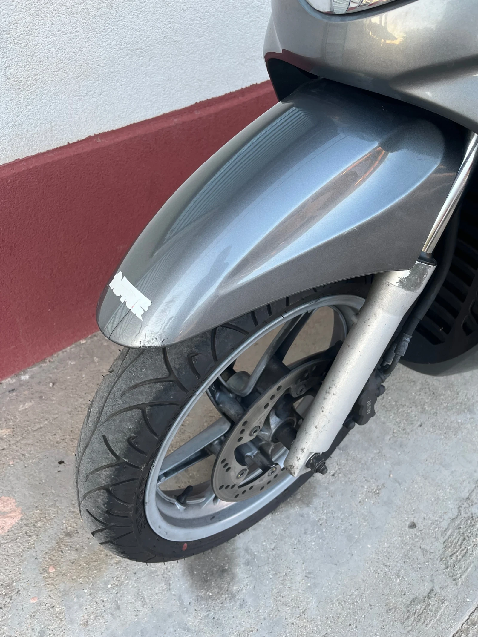 Honda Sh 300 - изображение 8