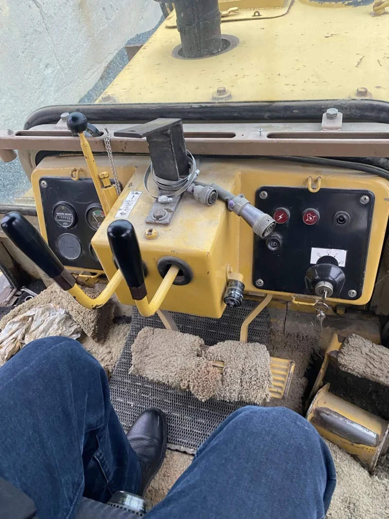 Булдозер Komatsu D58P- 1, снимка 4 - Индустриална техника - 52622002