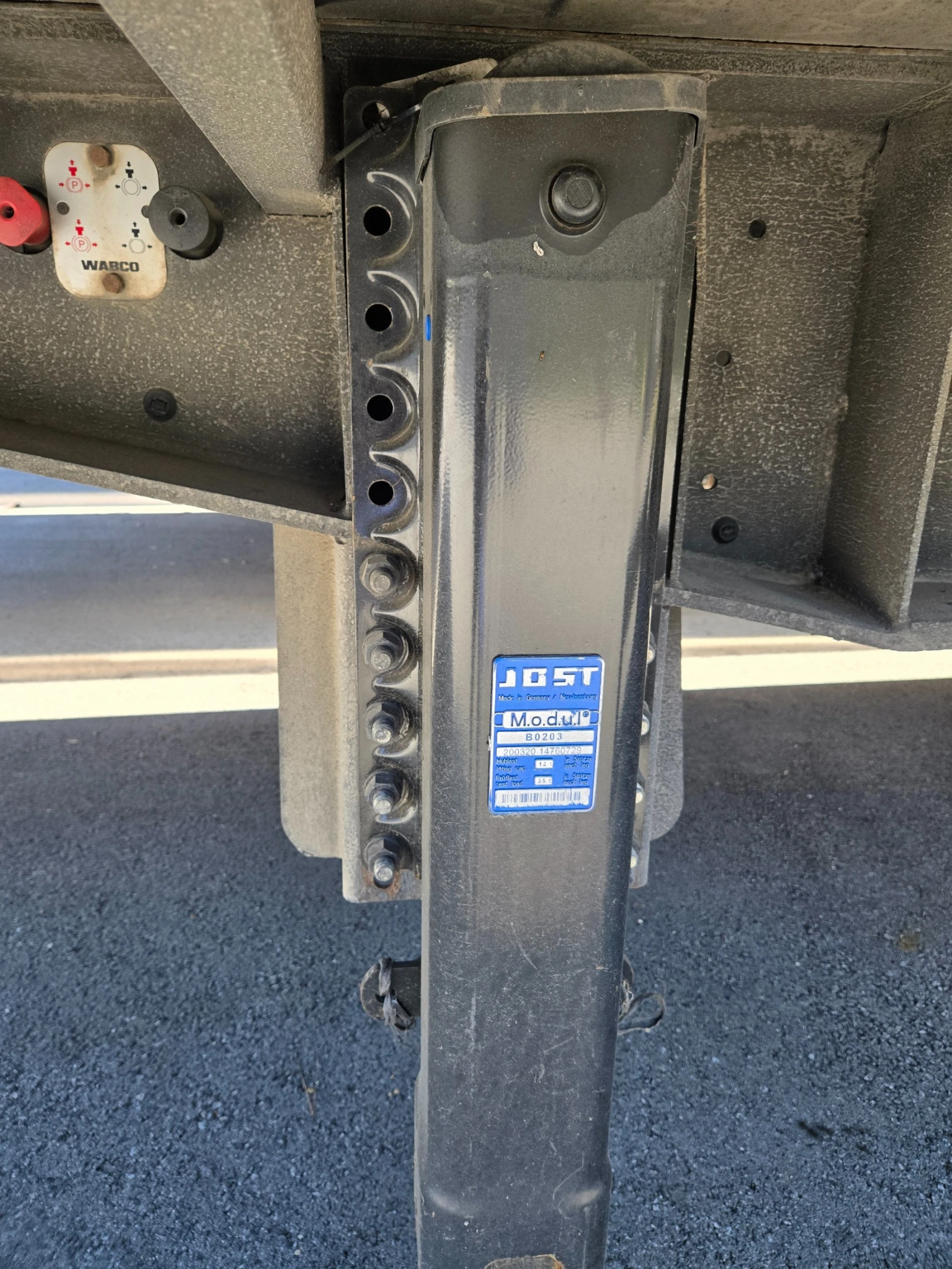 ����������� Van Hool | Mobile.bg � ����������� 13