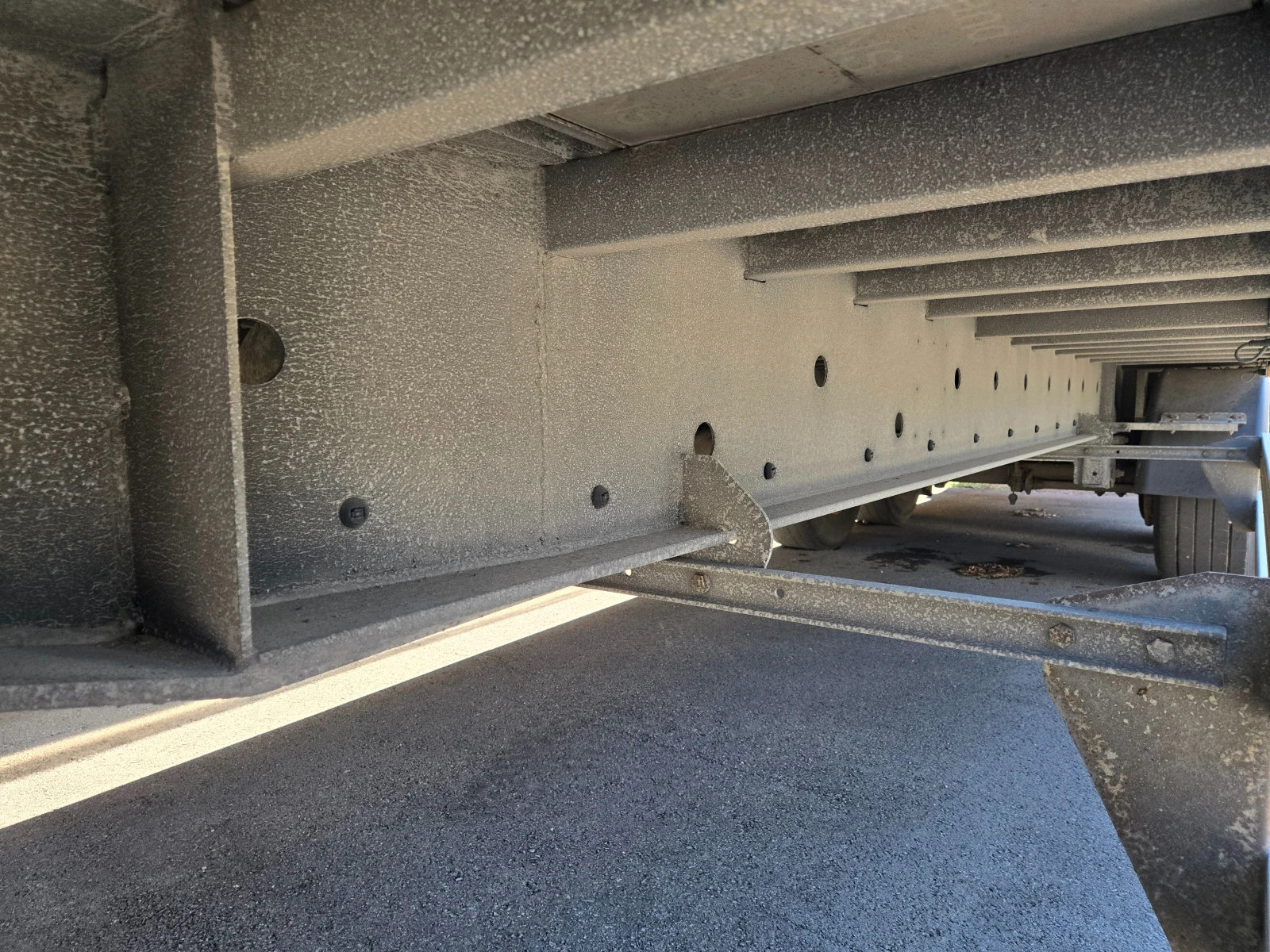 ����������� Van Hool | Mobile.bg � ����������� 12