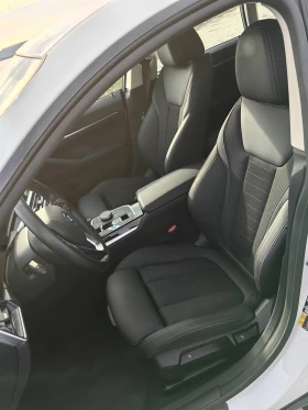 BMW i4 eDrive35 Gran Coupe, снимка 11