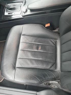Mercedes-Benz E 220 AMG Elegance, снимка 12