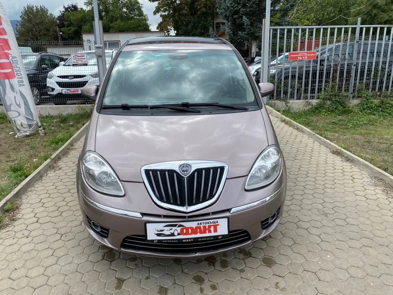 Lancia Musa 1.4i/AVTOMAT/PANORAMA, снимка 2 - Автомобили и джипове - 47292568