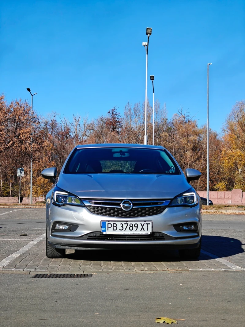 Opel Astra 1.6 CDTI, снимка 2 - Автомобили и джипове - 48087872