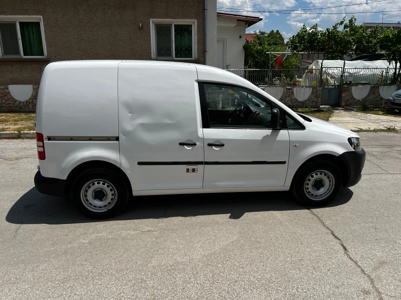 VW Caddy, снимка 4 - Автомобили и джипове - 52705757