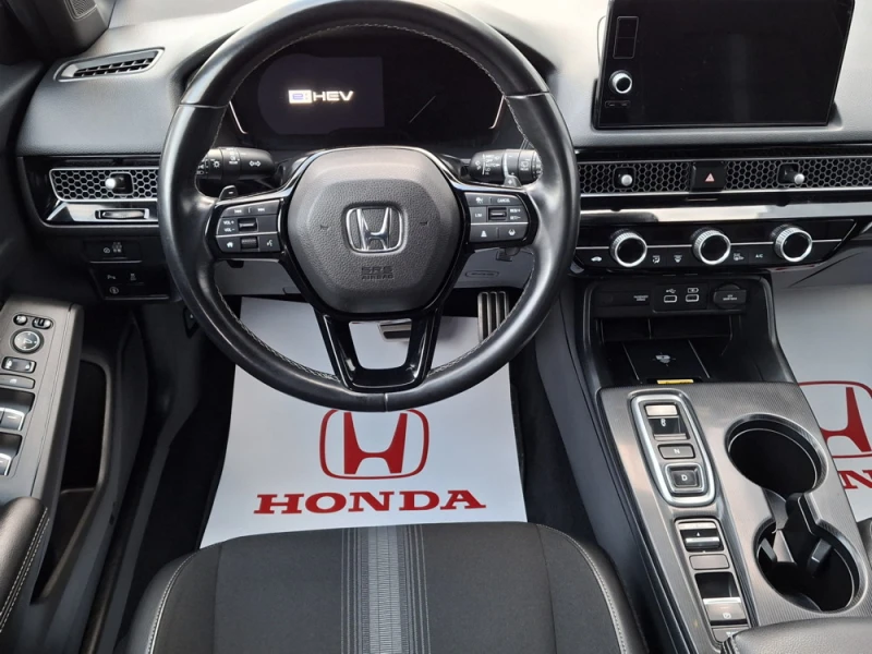 Honda Civic 2.0 i-MMD Hybrid Sport, снимка 11 - Автомобили и джипове - 51602657