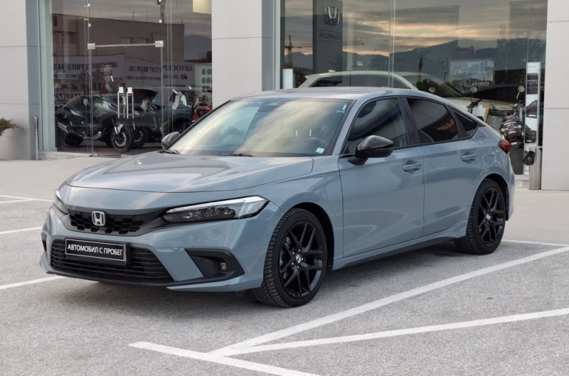 Honda Civic 2.0 i-MMD Hybrid Sport, снимка 2 - Автомобили и джипове - 51602657