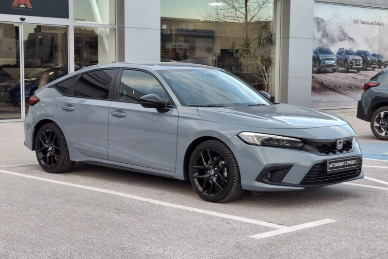 Honda Civic 2.0 i-MMD Hybrid Sport, снимка 4 - Автомобили и джипове - 51602657